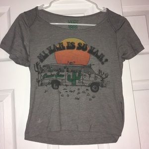 Gray graphic tee